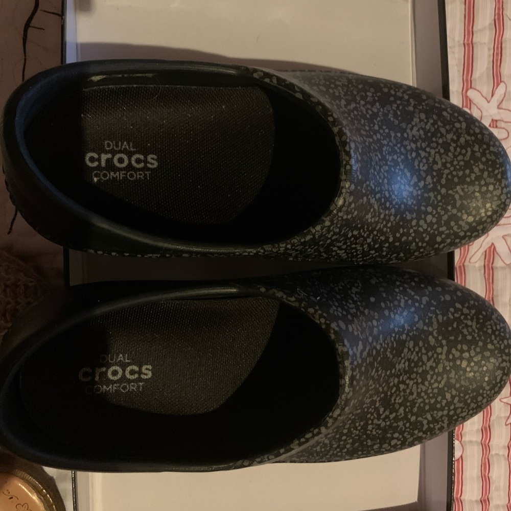 Crocs clogs